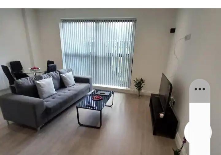 Cozy 2 Bedrooms Apartment Canvey Island Eksteriør bilde